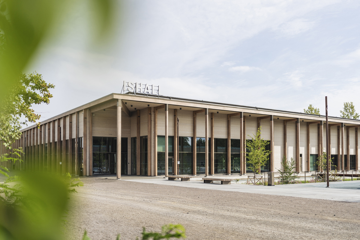 Huvudentré till Landskrona ishall. 