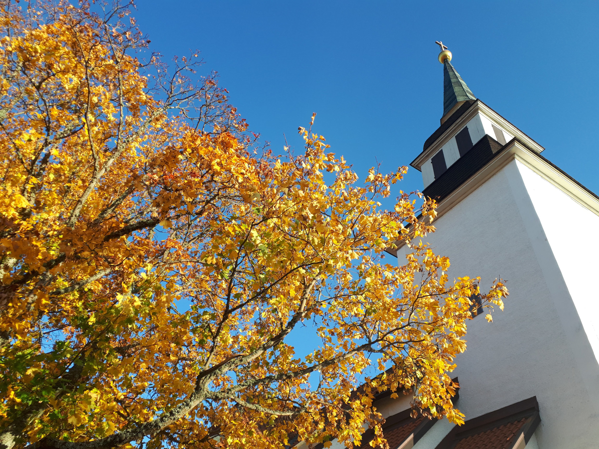 Landeryds kyrka i påskens tid